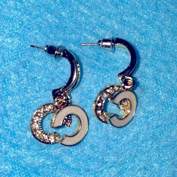 CC rhinestone and enamel gold tone pierced earrings chic and effortless dangles - Picture 4 of 6
